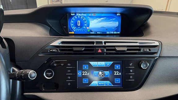 Citroen Grand C4 Picasso 15 of 21