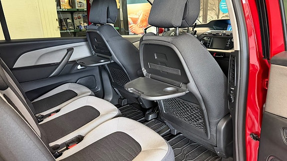 Citroen Grand C4 Picasso 20 of 21