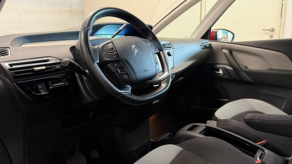 Citroen Grand C4 Picasso 16 of 21