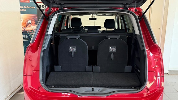 Citroen Grand C4 Picasso 9 of 21
