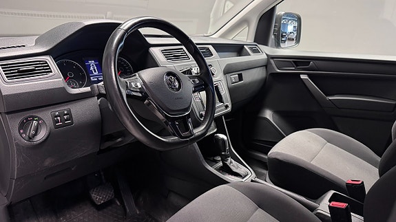 Volkswagen Caddy Maxi 6 of 19