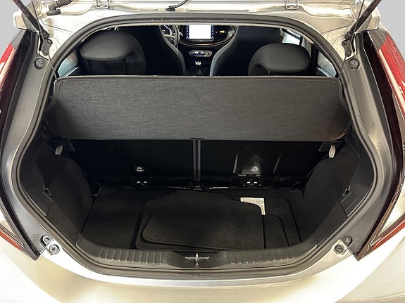 Toyota Aygo X 13 of 19
