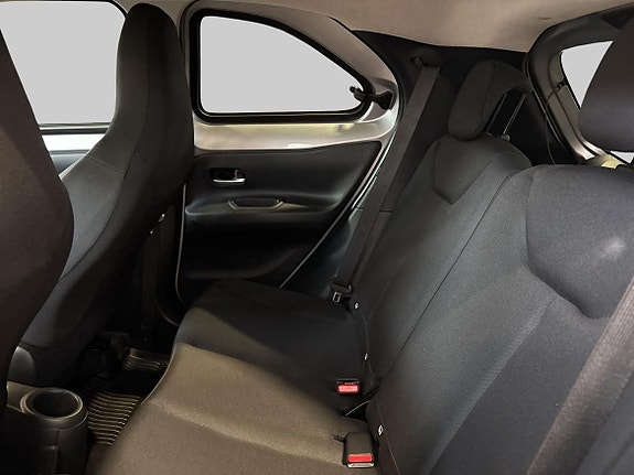 Toyota Aygo X 11 of 19