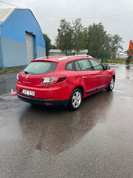 Renault Megane III 4 of 7