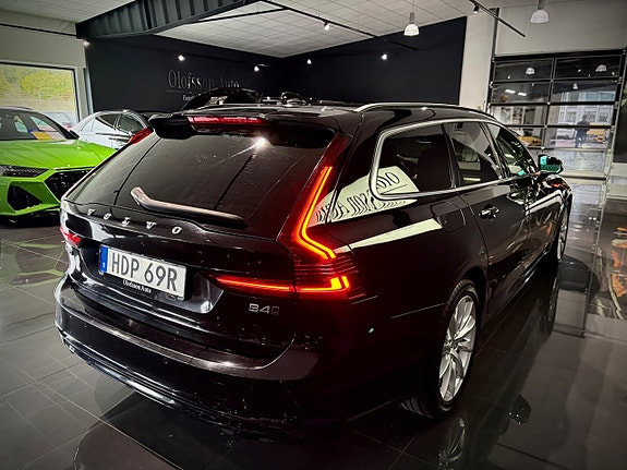 Volvo V90 14 of 15