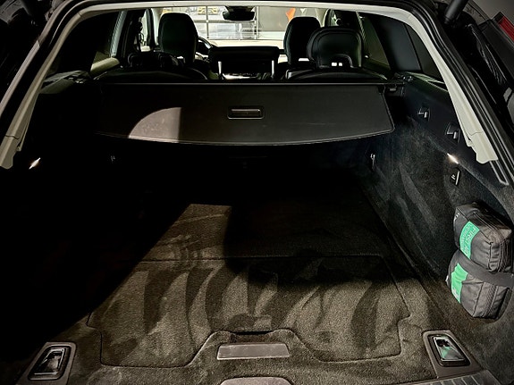Volvo V90 6 of 15