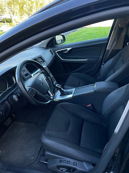 Volvo V60 5 of 9