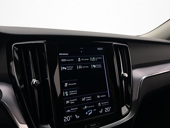 Volvo V60 23 of 28