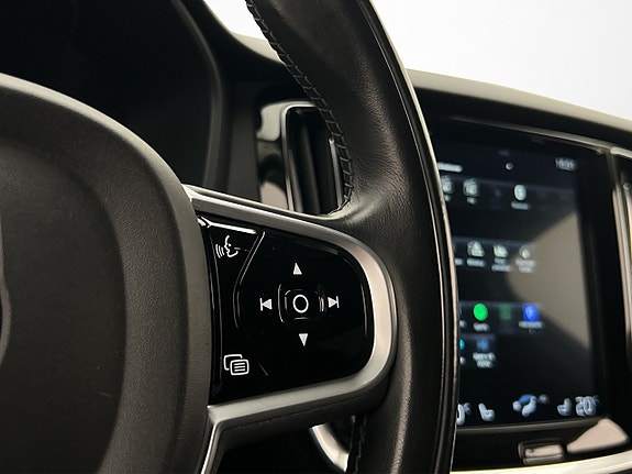 Volvo V60 16 of 28