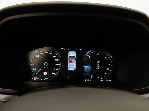 Volvo V60 15 of 28