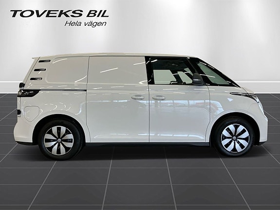 Volkswagen ID. Buzz 6 of 11