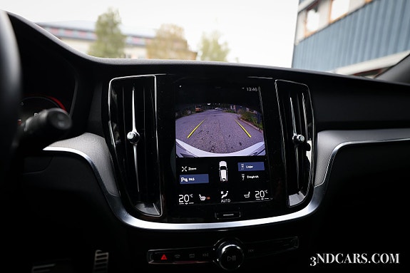 Volvo V60 16 of 18
