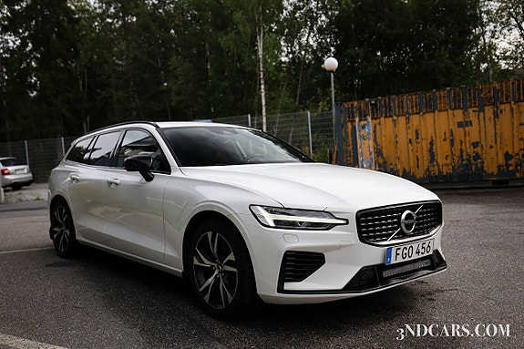 Volvo V60 3 of 18
