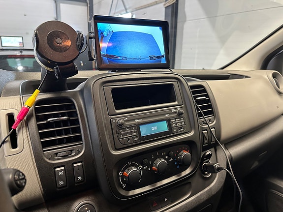 Renault Trafic 25 of 30