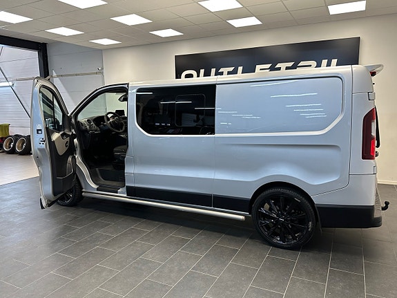 Renault Trafic 3 of 30
