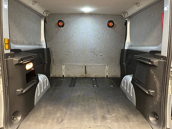 Renault Trafic 10 of 30