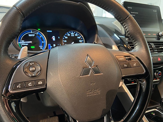 Mitsubishi Eclipse Cross 11 of 16
