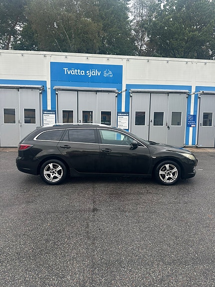 Mazda 6 2 of 7