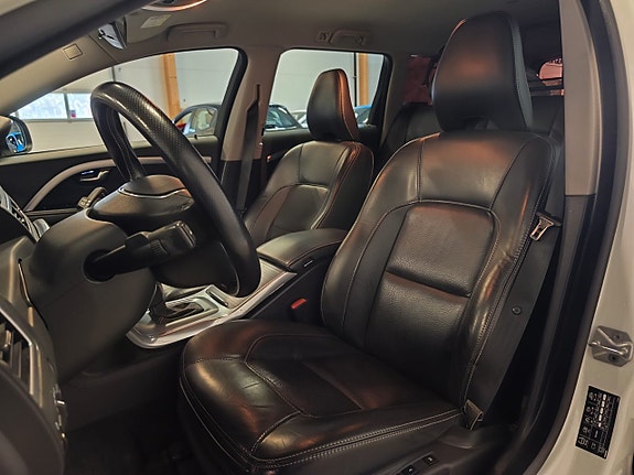Volvo V70 9 of 18