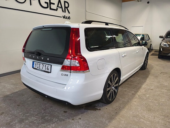 Volvo V70 6 of 18