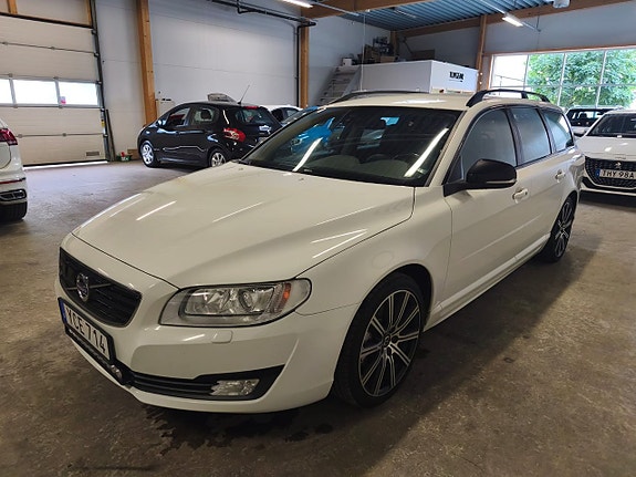 Volvo V70 3 of 18