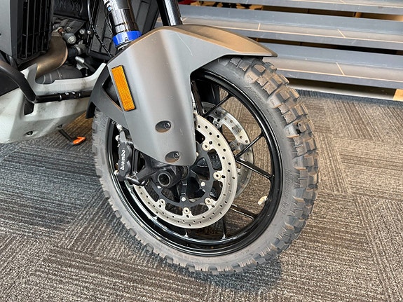 KTM 1290 SUPER ADVENTURE S 6 of 9