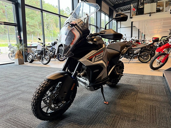 KTM 1290 SUPER ADVENTURE S 7 of 9