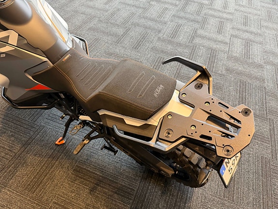 KTM 1290 SUPER ADVENTURE S 9 of 9