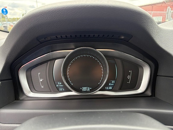 Volvo V70 12 of 15