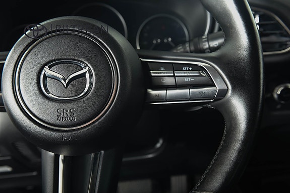 Mazda CX-30 11 of 18