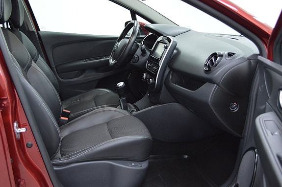 Renault Clio 9 of 24