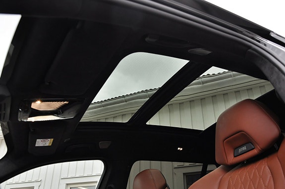 BMW X7 14 of 17