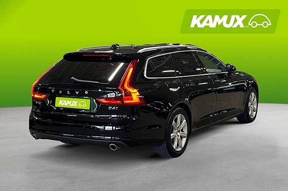 Volvo V90 4 of 25