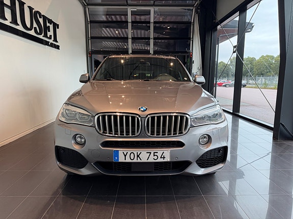 BMW X5 2 of 16