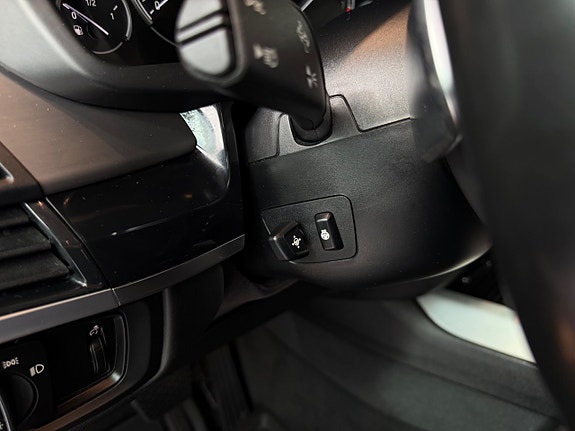 BMW X5 15 of 16
