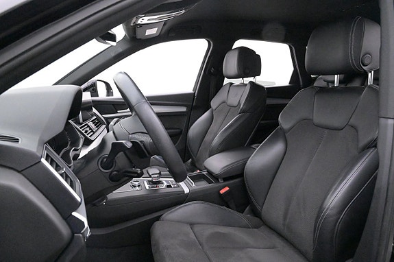 Audi Q5 10 of 27