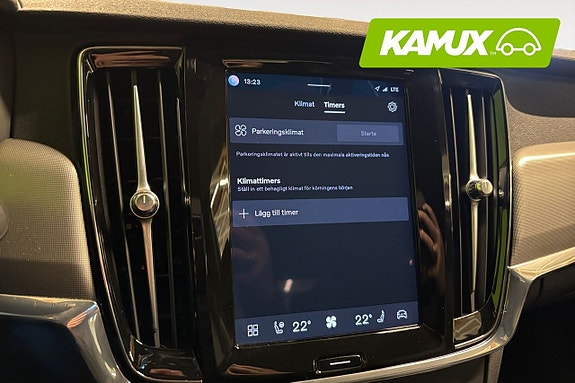 Volvo S90 20 of 26