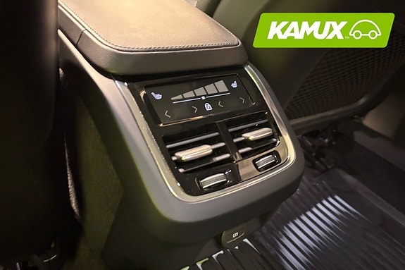 Volvo S90 25 of 26