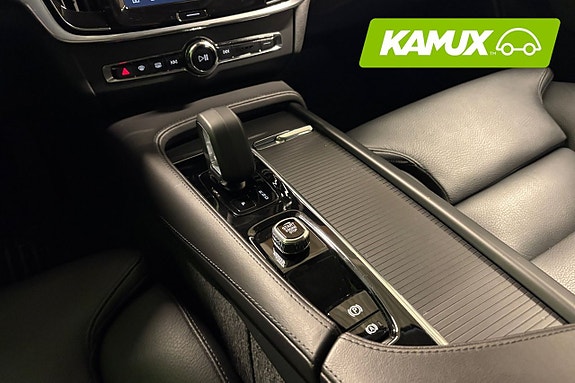Volvo S90 11 of 26