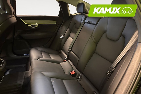 Volvo S90 14 of 26