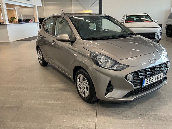Hyundai i10 3 of 8