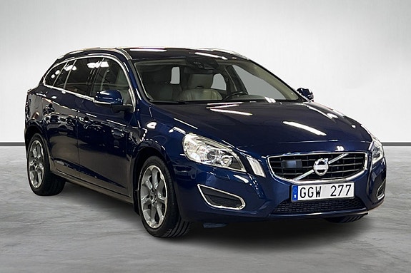 Volvo V60 10 of 14
