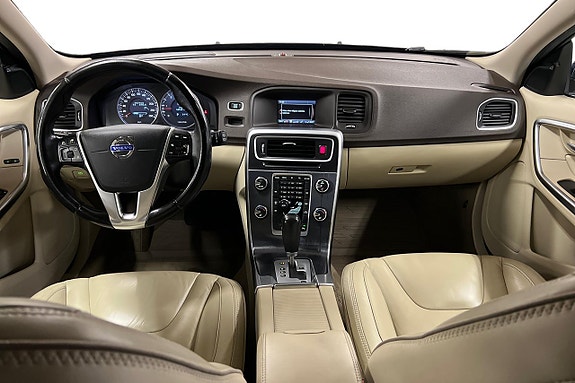 Volvo V60 6 of 14