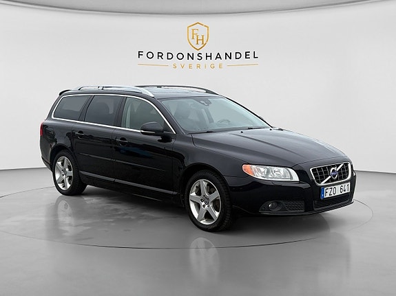 Volvo V70 3 of 16