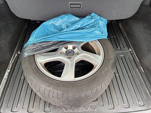 Volvo V70 15 of 16