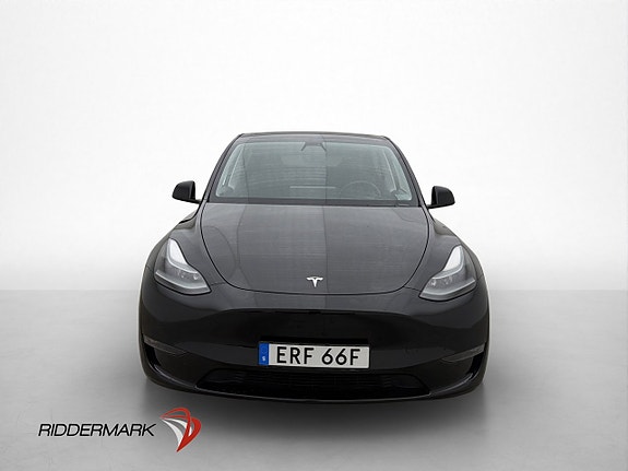 Tesla Model Y 3 of 30