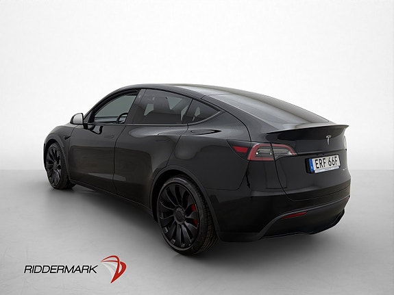 Tesla Model Y 6 of 30