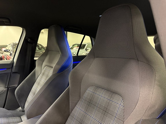 Volkswagen Golf I 18 of 24