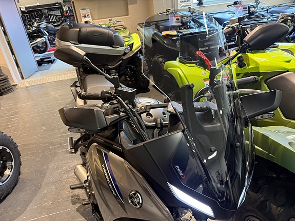 Yamaha Tracer 7 2 of 5