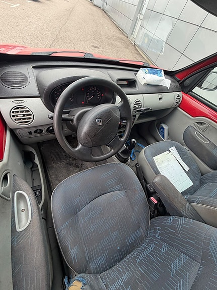 Renault Kangoo Express 5 of 5